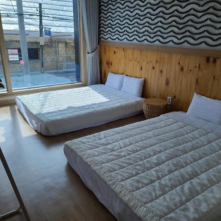 موكبو 38Th Street Guesthouse المظهر الخارجي الصورة