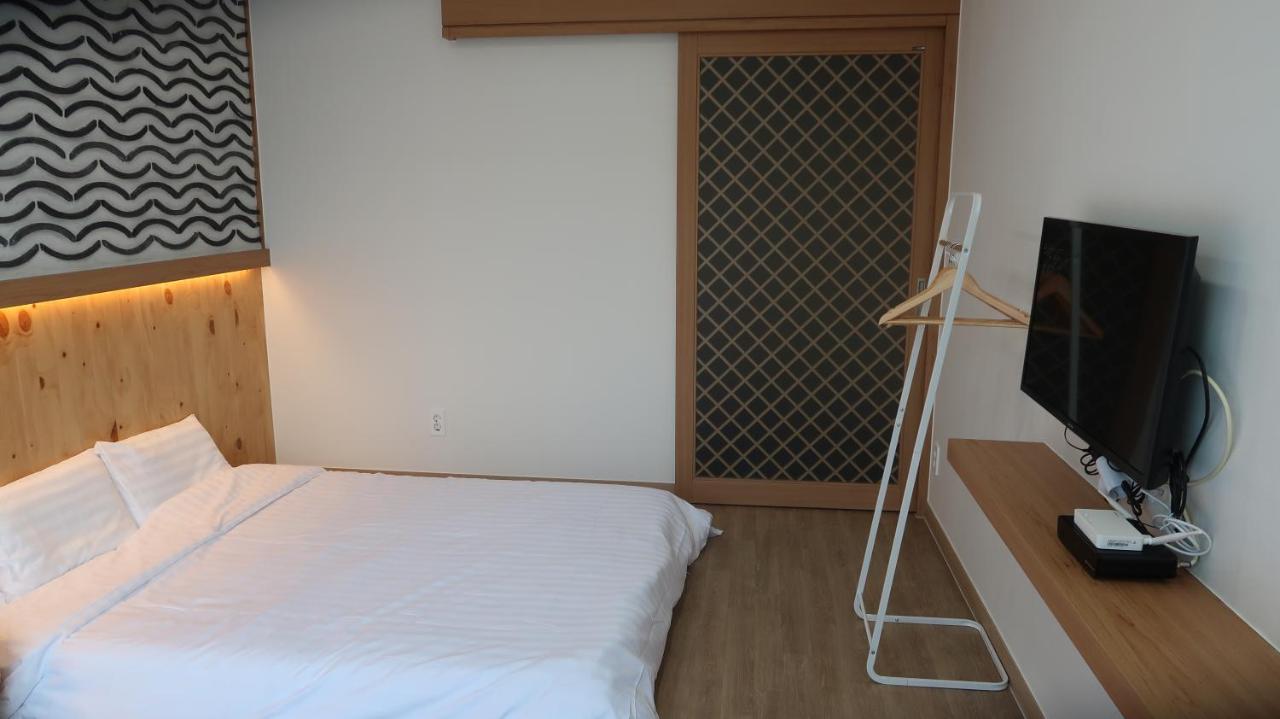 موكبو 38Th Street Guesthouse المظهر الخارجي الصورة