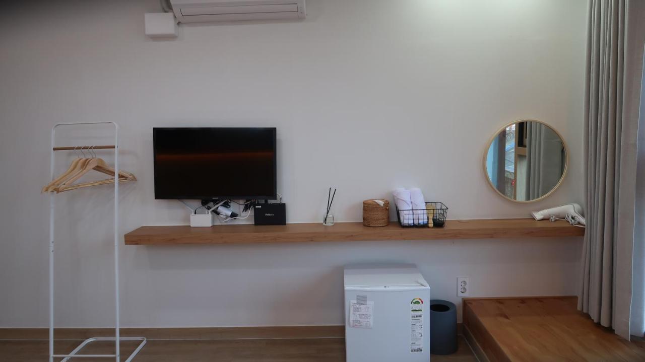 موكبو 38Th Street Guesthouse المظهر الخارجي الصورة